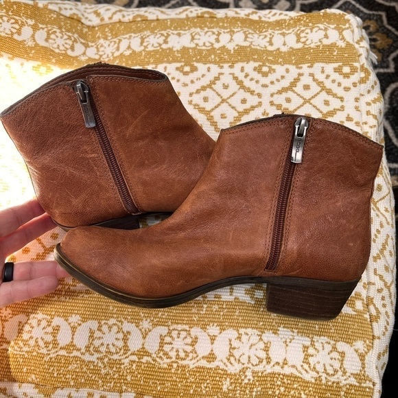 Bcbgeneration LEATHER ZIPPER BOOTIES - Picture 8 of 12